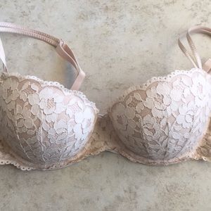 Pink Victoria’s Secret bra 36 D
